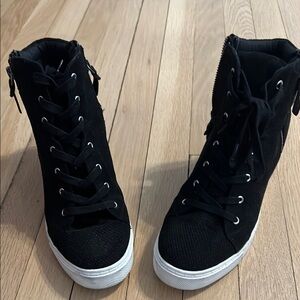 Steve Madden Women's Black High-Top Sneakers